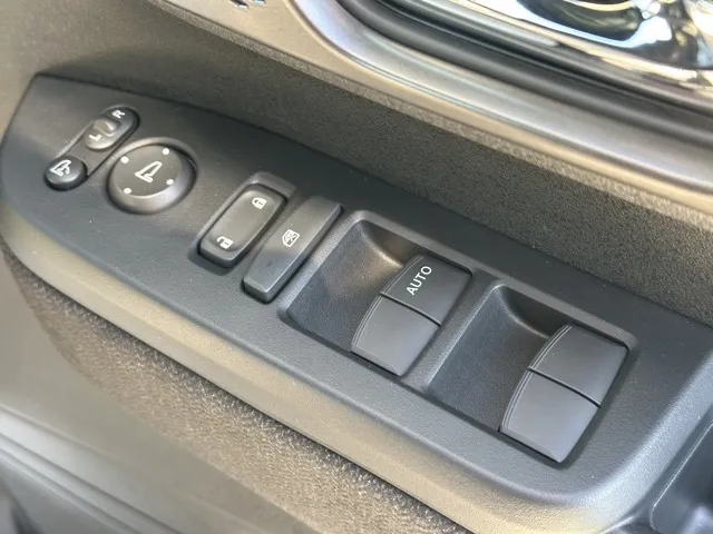 N-BOX(ホンダ)N-BOXカスタム 両側PSD届出済未使用車 14