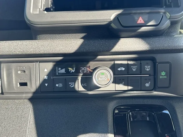 N-BOX(ホンダ)N-BOXカスタム 両側PSD届出済未使用車 18