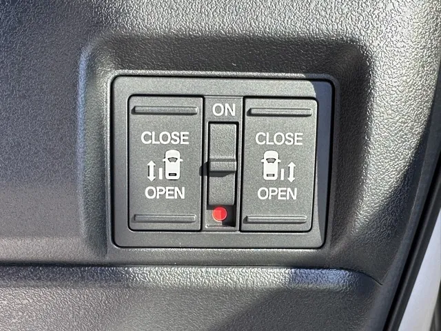 N-BOX(ホンダ)N-BOXカスタム 両側PSD届出済未使用車 14