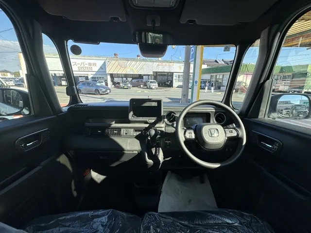 N-BOX(ホンダ)N-BOXカスタム 両側PSD届出済未使用車 4