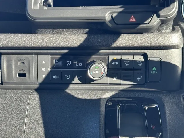 N-BOX(ホンダ)N-BOXカスタム 両側PSD届出済未使用車 18