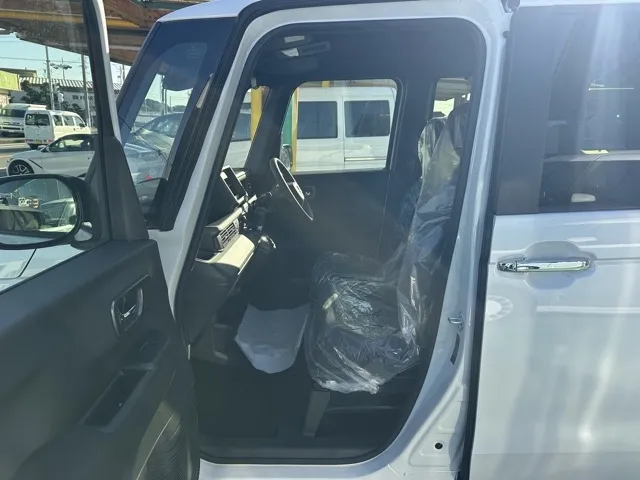 N-BOX(ホンダ)N-BOXカスタム 両側PSD届出済未使用車 3