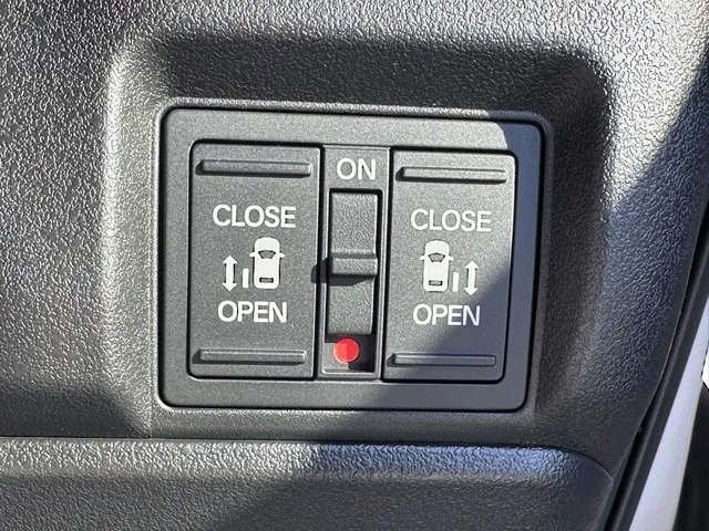 N-BOX(ホンダ)N-BOXカスタム 両側PSD届出済未使用車 15