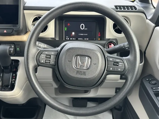 N-BOX(ホンダ)N-BOX ファッションスタイル コンフォートＰ届出済未使用車 6