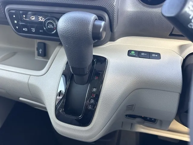 N-BOX(ホンダ)Gホンダセンシング中古車 15