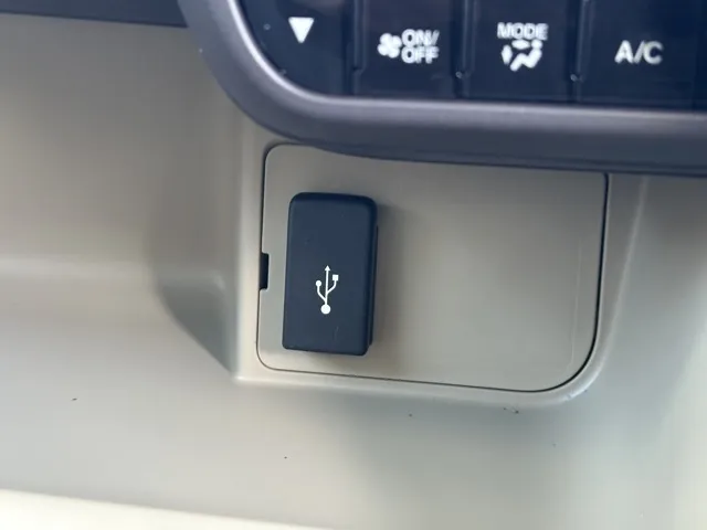 N-BOX(ホンダ)Gホンダセンシング中古車 18