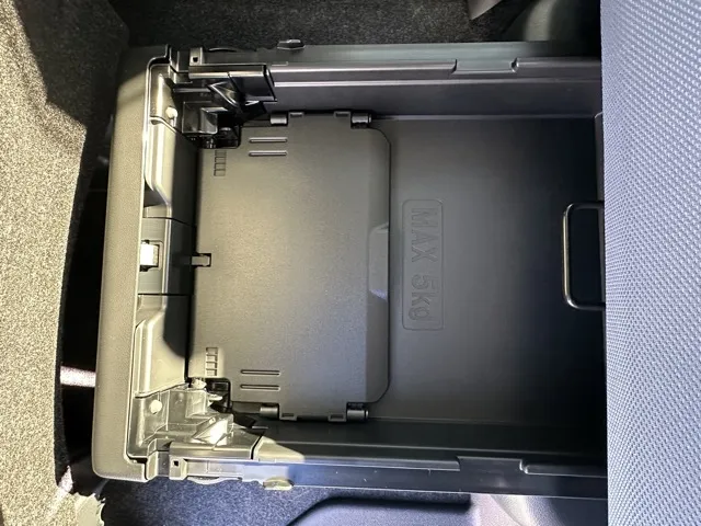 キャンバス(ダイハツ)ストライプスG パノラマUGP届出済未使用車 5