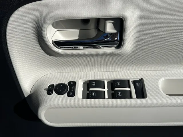 キャンバス(ダイハツ)ストライプスG パノラマUGP届出済未使用車 12