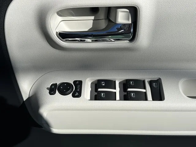 キャンバス(ダイハツ)ストライプスG パノラマUGP届出済未使用車 12