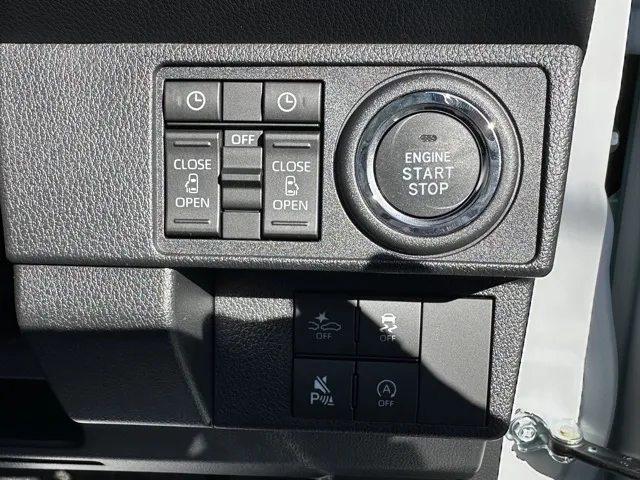 キャンバス(ダイハツ)ストライプスG パノラマUGP届出済未使用車 13