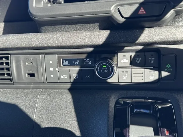 N-BOX(ホンダ)N-BOXカスタム届出済未使用車 16