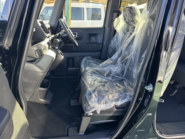 N-BOX(ホンダ)N-BOXカスタム届出済未使用車 3