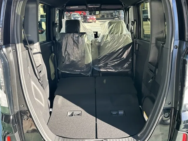 N-BOX(ホンダ)N-BOXカスタム届出済未使用車 10