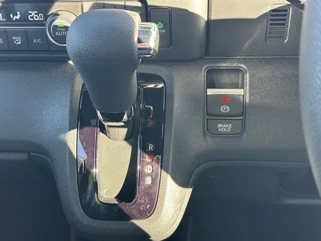 N-BOX(ホンダ)N-BOXカスタム届出済未使用車 16