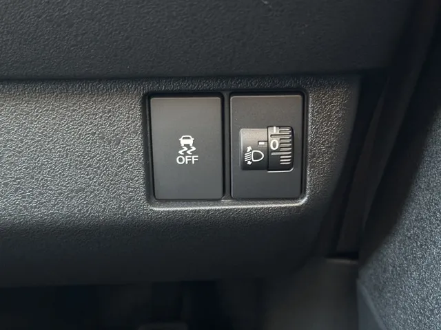 N-BOX(ホンダ)N-BOXカスタム届出済未使用車 23