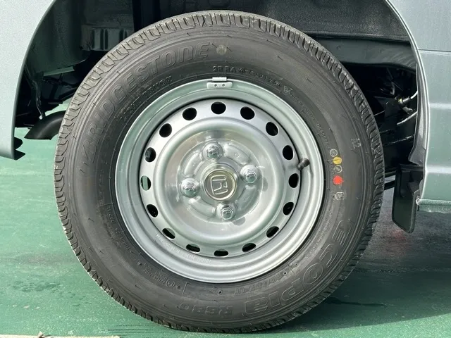N-VAN(ホンダ)Gタイプ AT ４WD届出済未使用車 12