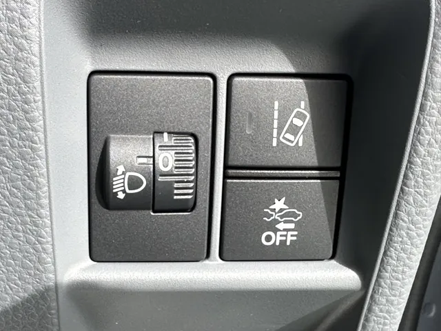 N-VAN(ホンダ)Gタイプ AT ４WD届出済未使用車 14