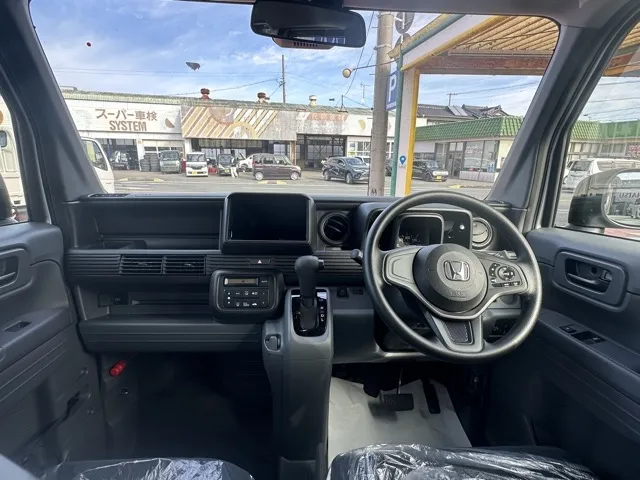 N-VAN(ホンダ)Gタイプ AT ４WD届出済未使用車 5