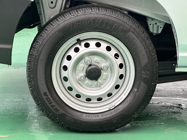 ハイゼット(ダイハツ)デラックス AT届出済未使用車 12