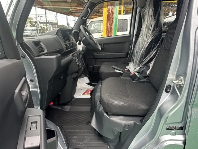 ハイゼット(ダイハツ)デラックス AT届出済未使用車 3