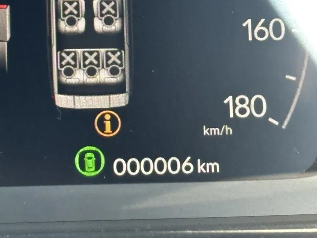 ステップワゴン(ホンダ)スパーダ 7人登録済未使用車 22