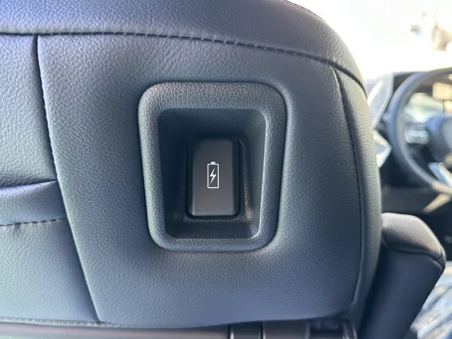 ステップワゴン(ホンダ)スパーダ 7人登録済未使用車 7