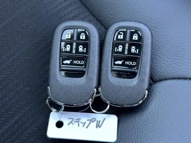 ステップワゴン(ホンダ)スパーダ 7人登録済未使用車 28