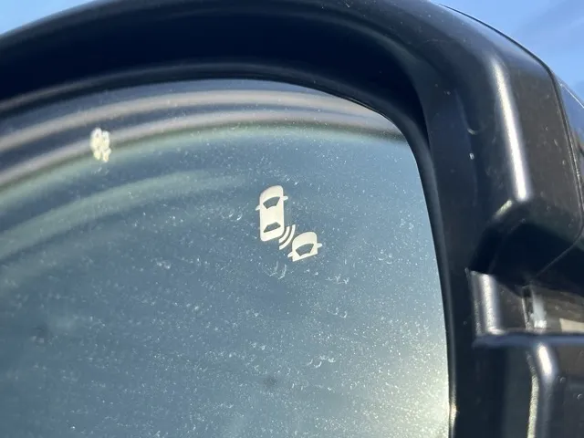 ZR-V(ホンダ)e：HEV Z登録済未使用車 13