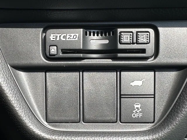 ZR-V(ホンダ)e：HEV Z登録済未使用車 15