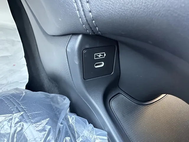 ZR-V(ホンダ)e：HEV Z登録済未使用車 23