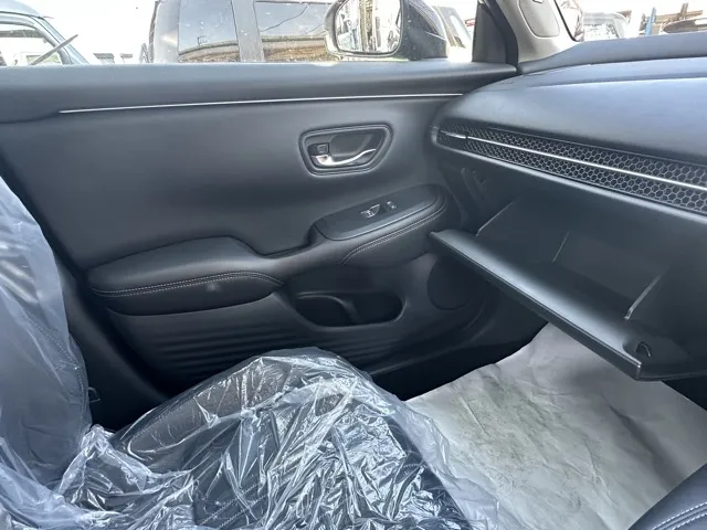 ZR-V(ホンダ)e：HEV Z登録済未使用車 25