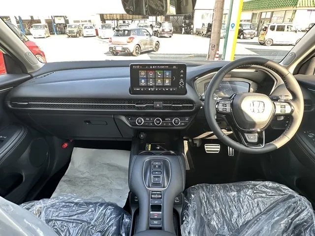 ZR-V(ホンダ)e：HEV Z登録済未使用車 6