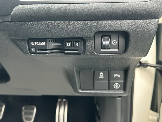 シビック(ホンダ)タイプR レーシングブラックPKG登録済未使用車 12