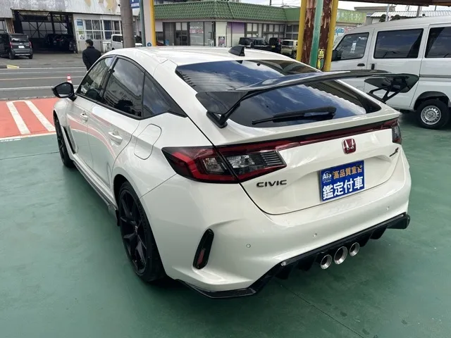 シビック(ホンダ)タイプR レーシングブラックPKG登録済未使用車 2
