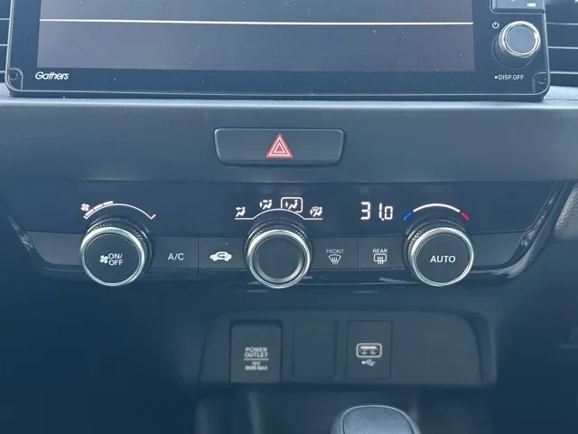 フィット(ホンダ)e：HEV ホーム中古車 15