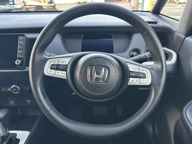 フィット(ホンダ)e：HEV ホーム中古車 6