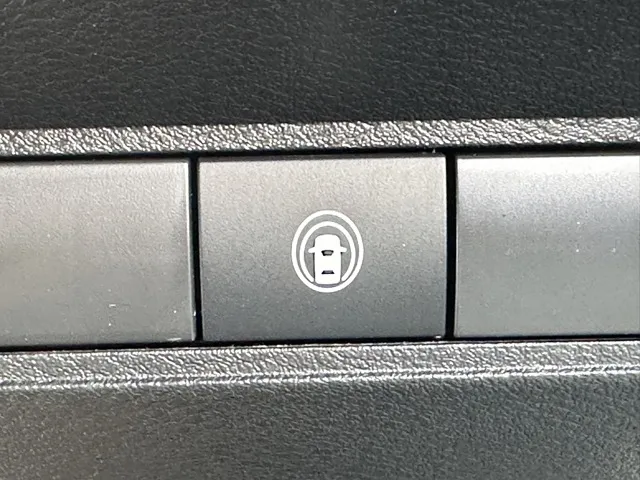 オーラ(ニッサン)G登録済未使用車 12