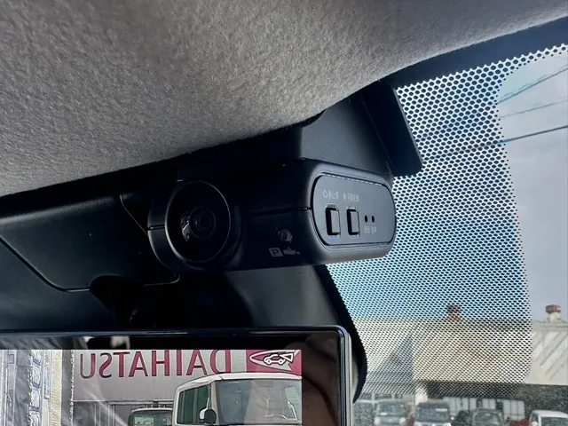 オーラ(ニッサン)G登録済未使用車 23