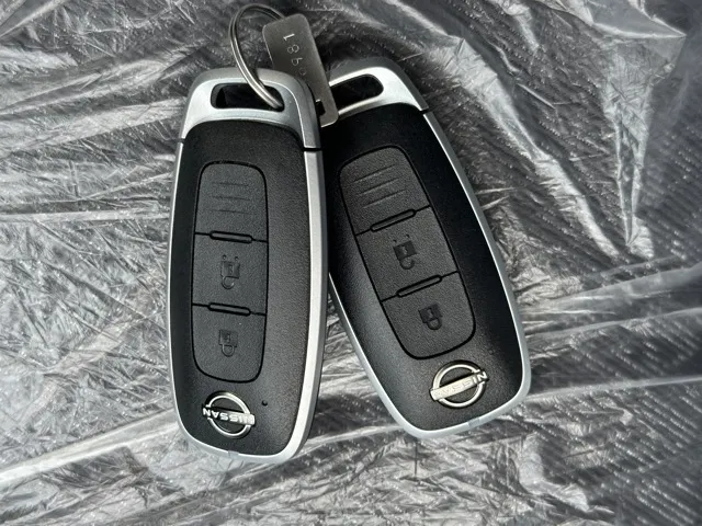 オーラ(ニッサン)G登録済未使用車 28