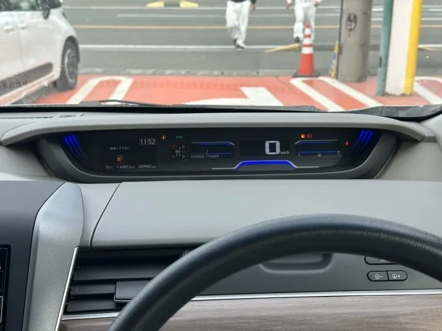 フリード(ホンダ)ハイブリッドG中古車 26