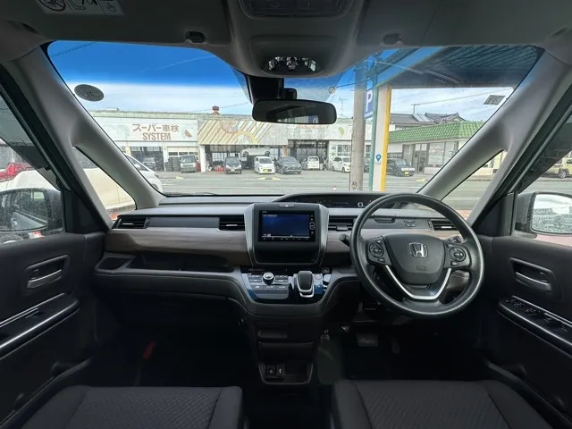 フリード(ホンダ)ハイブリッドG中古車 5