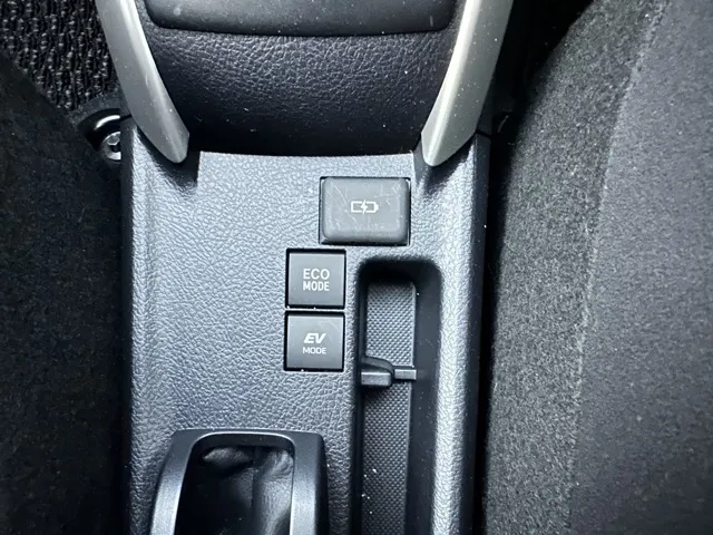 カローラ(トヨタ)ハイブリッドEXレンタＵＰ 24
