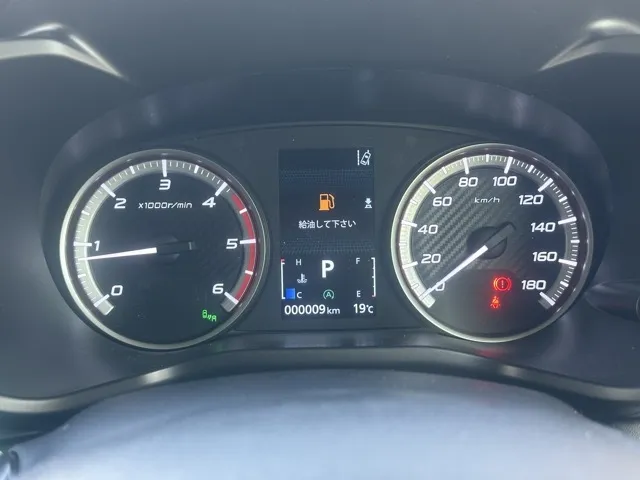 デリカD:5(三菱)Ｐ 8人 ナビ取付PKGⅡ オートステップ付レンタ登録済未使用車 22