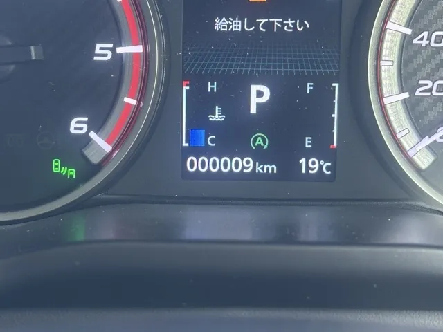 デリカD:5(三菱)Ｐ 8人 ナビ取付PKGⅡ オートステップ付レンタ登録済未使用車 23