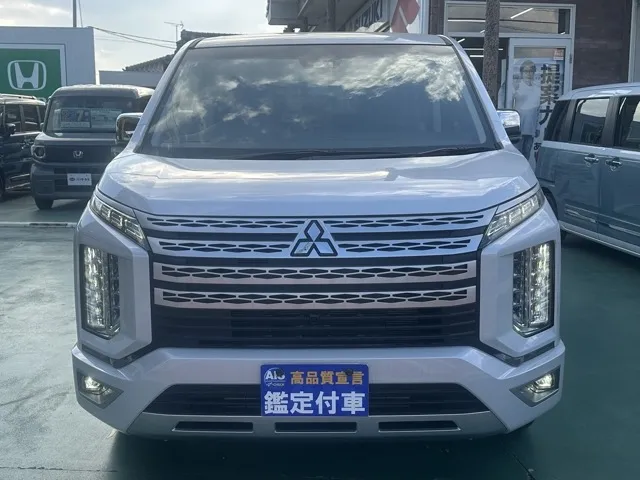 デリカD:5(三菱)Ｐ 8人 ナビ取付PKGⅡ オートステップ付レンタ登録済未使用車 26