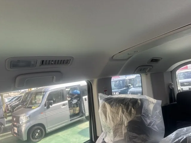 デリカD:5(三菱)Ｐ 8人 ナビ取付PKGⅡ オートステップ付レンタ登録済未使用車 6