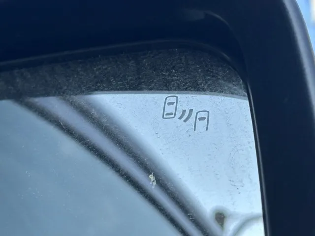 デリカD:5(三菱)Ｐ 8人 ナビ取付PKGⅡ オートステップ付レンタ登録済未使用車 14