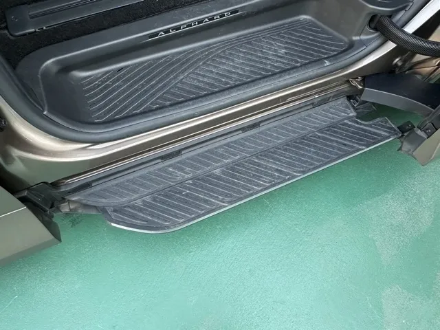 アルファード(トヨタ)Z中古車 4