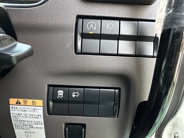 キャンター(三菱)全低床キョウカダンプ ３ｔレンタ登録済未使用車 12