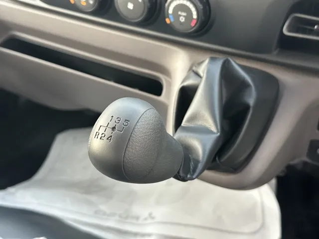 キャンター(三菱)全低床キョウカダンプ ３ｔレンタ登録済未使用車 18